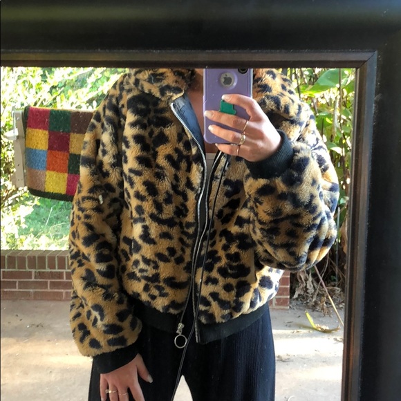 SOFTEST fluffy/puffy fit  jacket - Picture 4 of 5